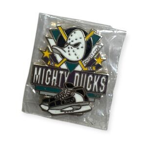 Mighty Ducks Of Anaheim Logo Pin National Hockey League NHL Vintage